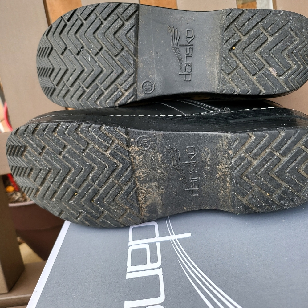 Dansko clogs - Picture 9 of 9